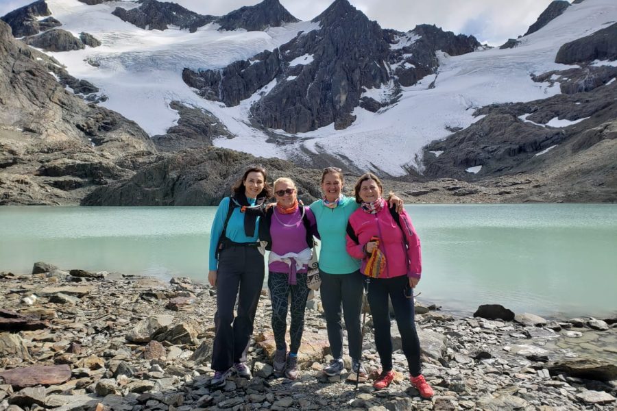 Trekkin Glaciar Vinciguerra