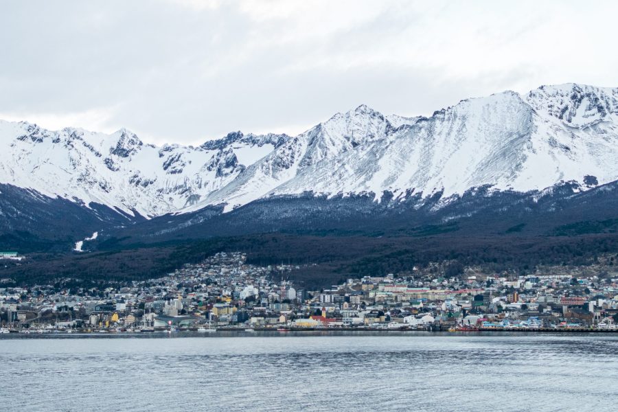 Package 2 – 4 Nights Accommodation + 5 Snow Excursions